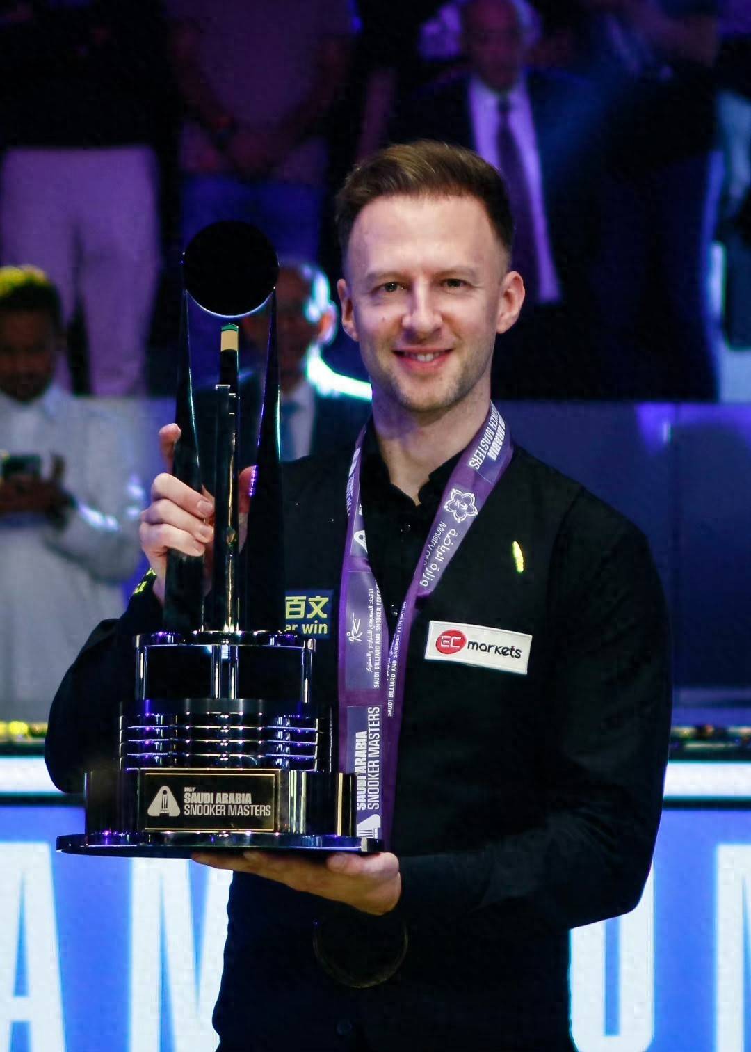 球不仅扳回 球不仅扳回